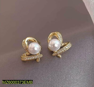 Casual Heart And Pearl Earrings